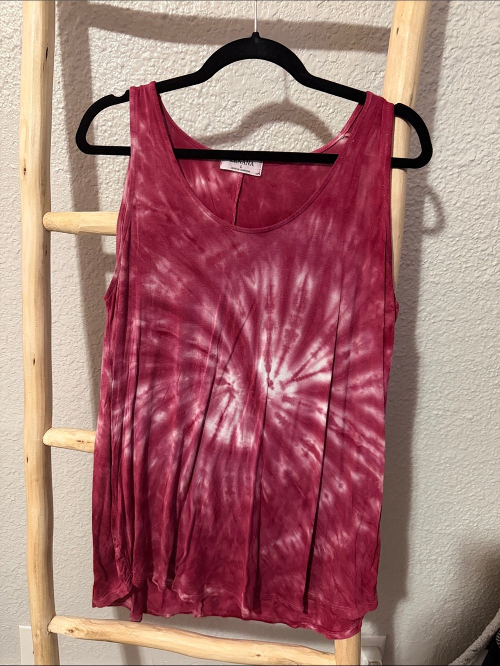 Zenana Outfitters Burgundy Tie-Dye Scoop Neck Tank